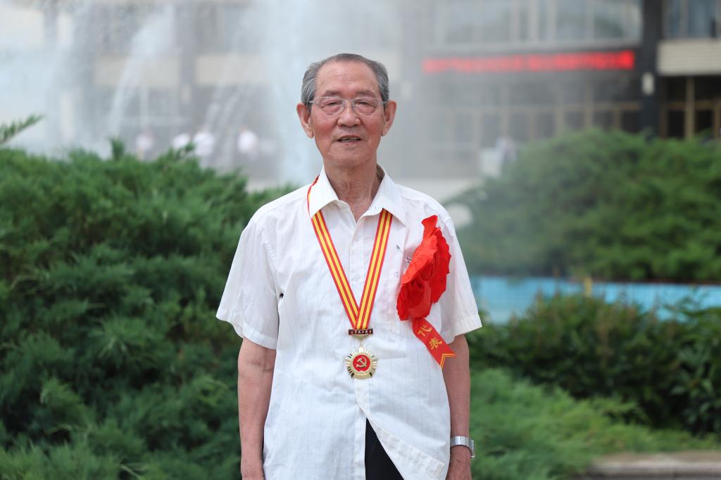 离退休党委第十五党支部书记 赵希勤